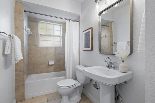 5018 Wateka Drive, Dallas, TX 75209