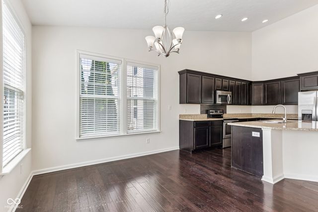18760 Tillamook Run E, Noblesville, IN 46062