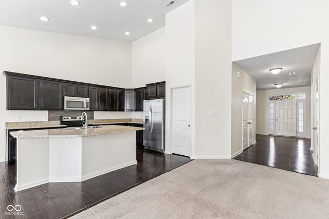 18760 Tillamook Run E, Noblesville, IN 46062