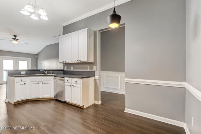 8023 TUXFORD Lane, Jacksonville, FL 32244