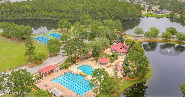 8023 TUXFORD Lane, Jacksonville, FL 32244