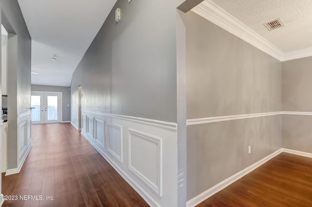 8023 TUXFORD Lane, Jacksonville, FL 32244