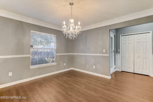 8023 TUXFORD Lane, Jacksonville, FL 32244