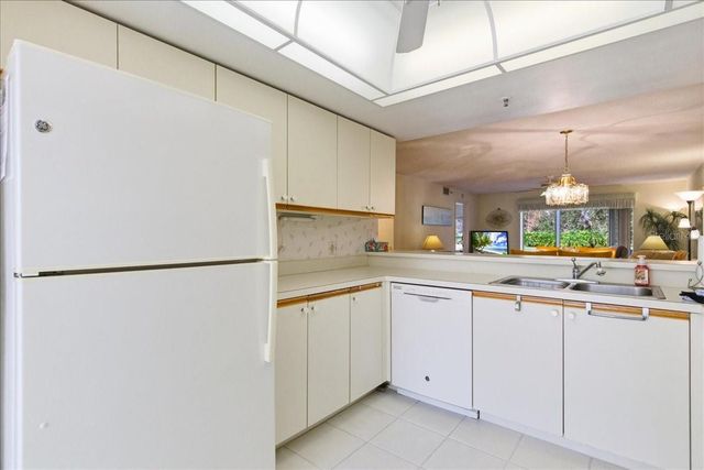 6713 STONE RIVER ROAD 103, Bradenton, FL 34203