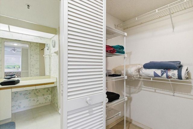 6713 STONE RIVER ROAD 103, Bradenton, FL 34203