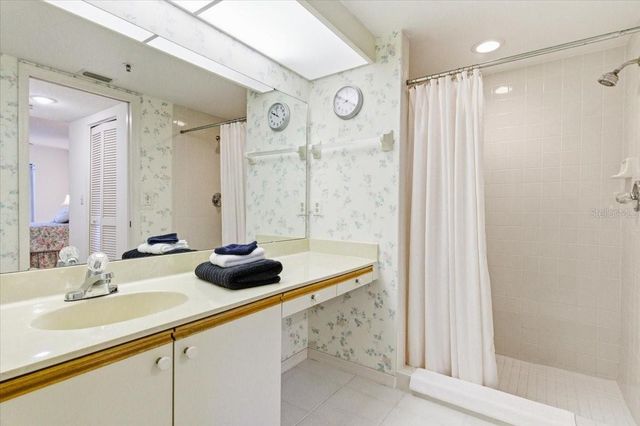 6713 STONE RIVER ROAD 103, Bradenton, FL 34203