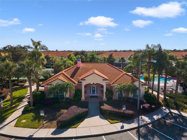 1256 S BEACH CIRCLE, Kissimmee, FL 34746