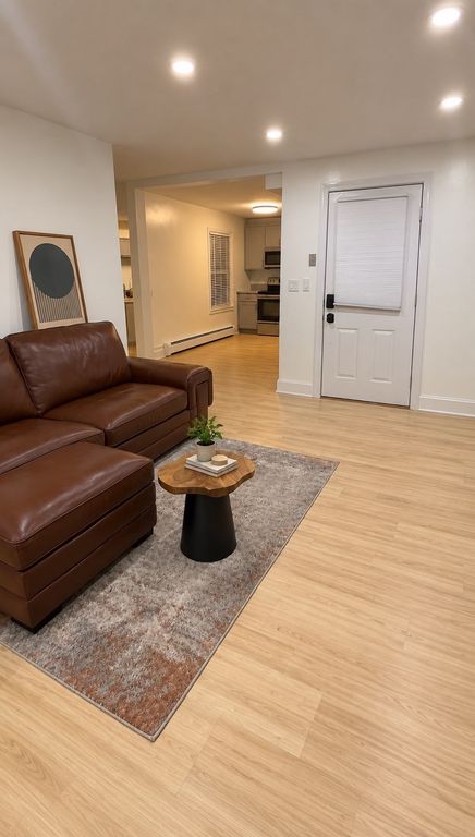 13 Kingston St 1, Lawrence, MA 01843