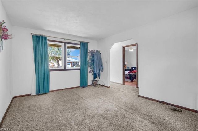 1620 Elm AVE, Chesapeake, VA 23325