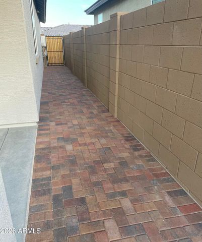 5531 S 23RD Drive, Phoenix, AZ 85041