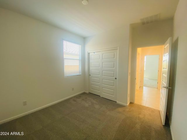 5531 S 23RD Drive, Phoenix, AZ 85041