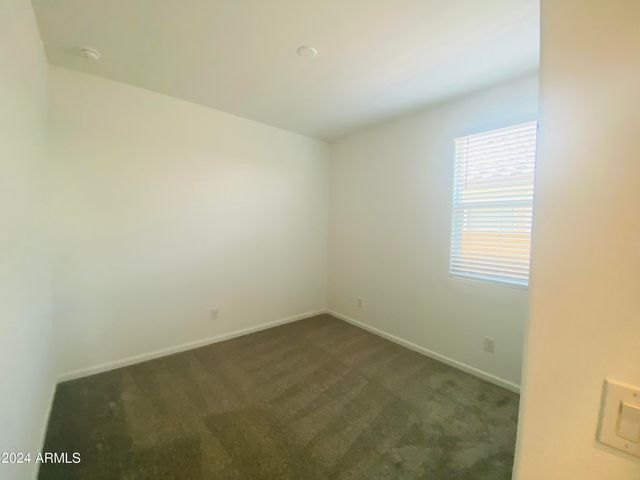 5531 S 23RD Drive, Phoenix, AZ 85041