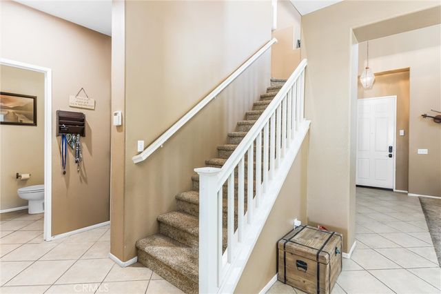 28575 Cherokee Rose, Highland, CA 92346