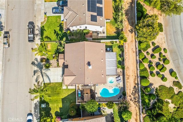 28575 Cherokee Rose, Highland, CA 92346