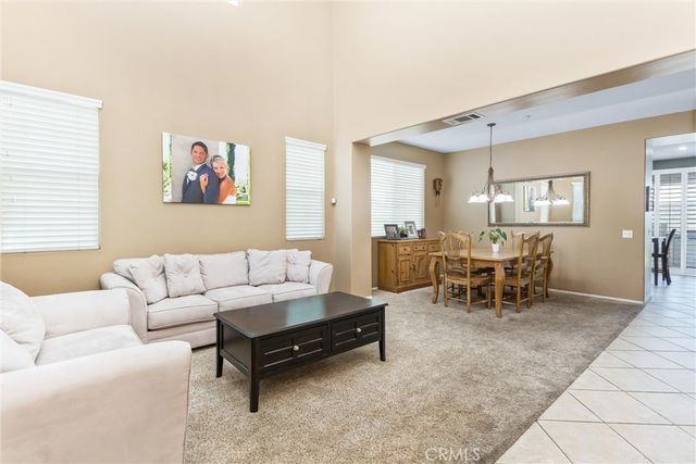 28575 Cherokee Rose, Highland, CA 92346