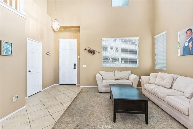 28575 Cherokee Rose, Highland, CA 92346