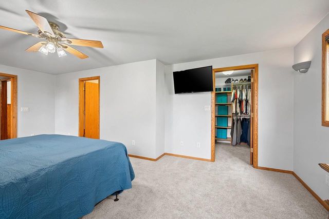 2504 STONEGATE DRIVE, Suamico, WI 54313