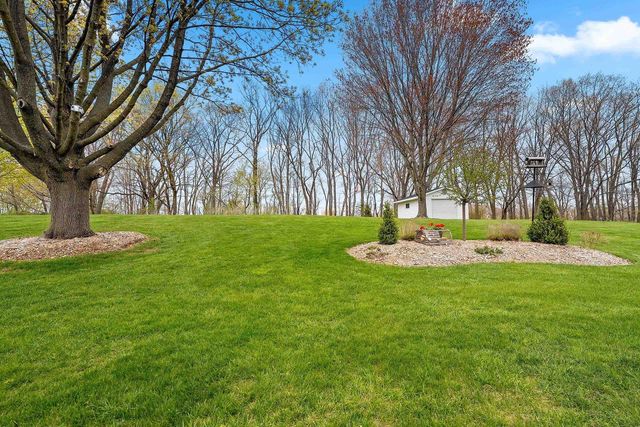2504 STONEGATE DRIVE, Suamico, WI 54313