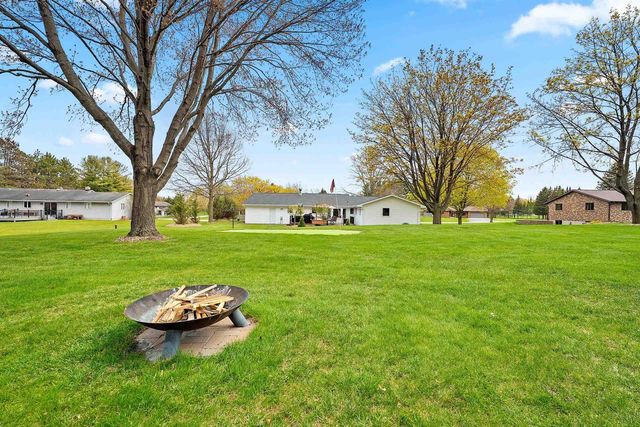 2504 STONEGATE DRIVE, Suamico, WI 54313
