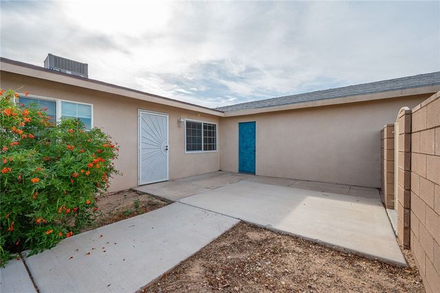 1220 Riverview Drive, Bullhead City, AZ 86442