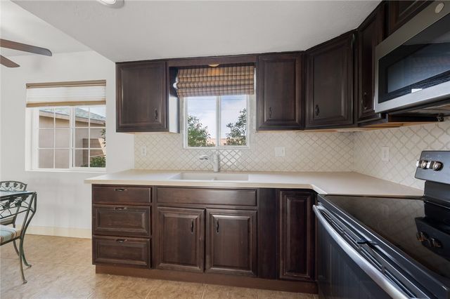 1220 Riverview Drive, Bullhead City, AZ 86442