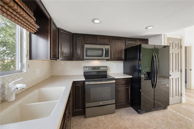 1220 Riverview Drive, Bullhead City, AZ 86442