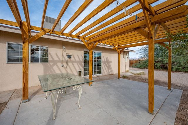 1220 Riverview Drive, Bullhead City, AZ 86442