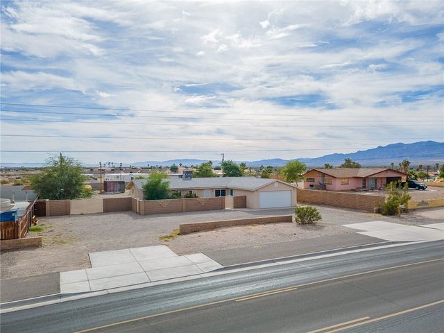 1220 Riverview Drive, Bullhead City, AZ 86442