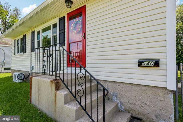 540 OLIVE ST, Warminster, PA 18974