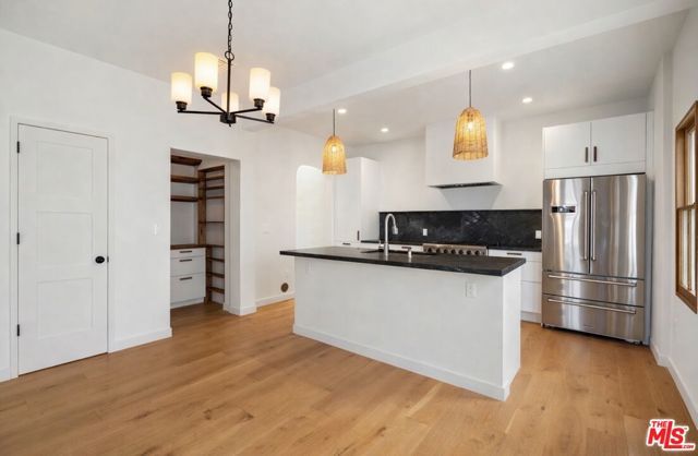 346 N Gardner Street, Los Angeles, CA 90036