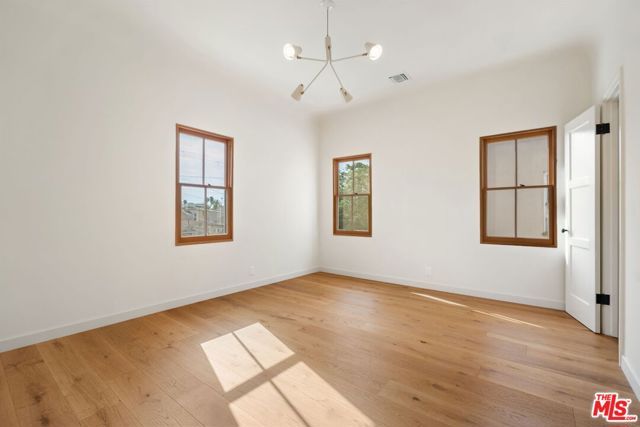 346 N Gardner Street, Los Angeles, CA 90036