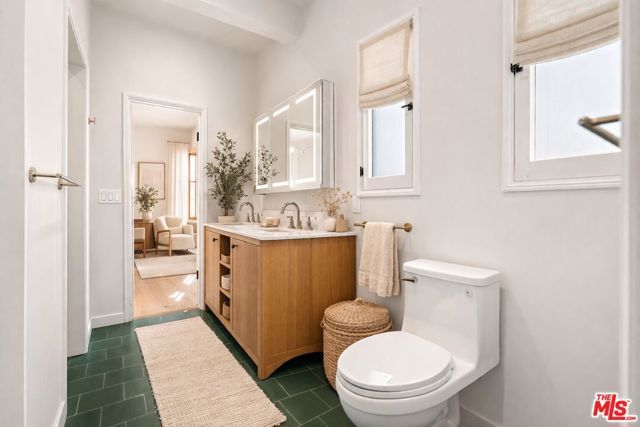 346 N Gardner Street, Los Angeles, CA 90036