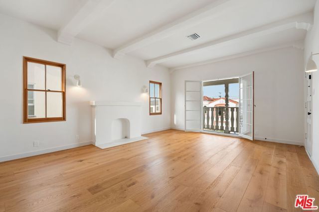 346 N Gardner Street, Los Angeles, CA 90036