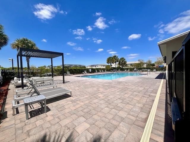 475 NE 5th Ln, Florida City, FL 33034