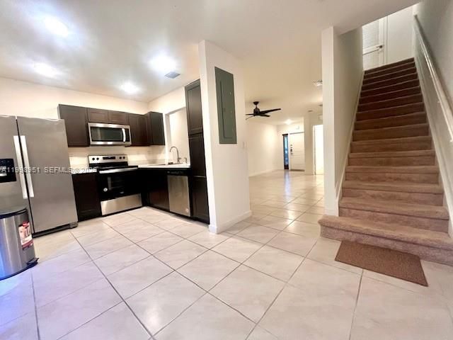 475 NE 5th Ln, Florida City, FL 33034