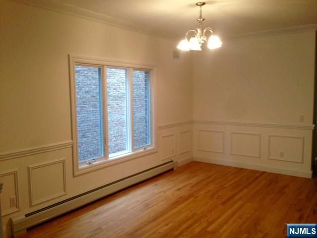 52 W Homestead Avenue A, Palisades Park, NJ 07650