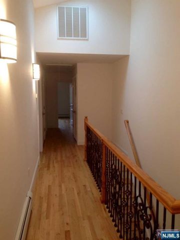 52 W Homestead Avenue A, Palisades Park, NJ 07650