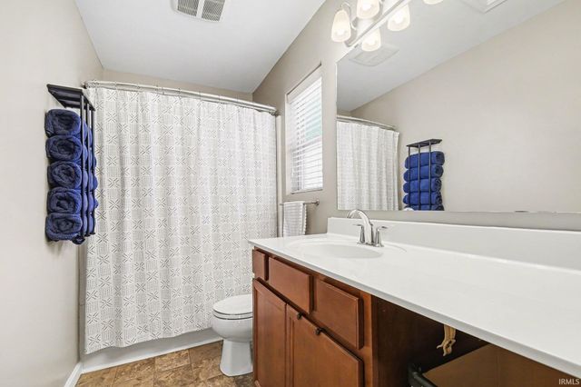 20341 Kiefer Way, South Bend, IN 46637