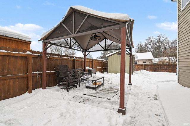 20341 Kiefer Way, South Bend, IN 46637