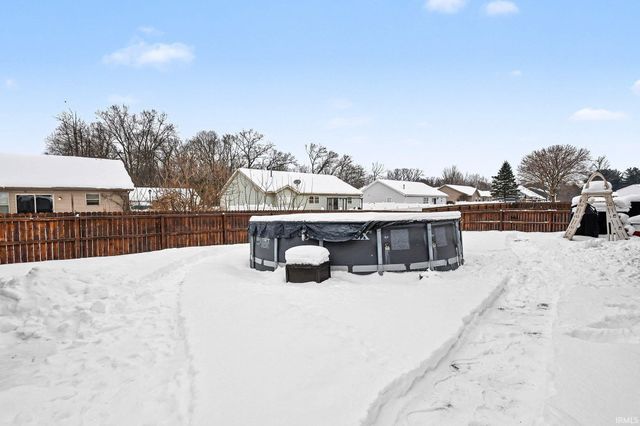 20341 Kiefer Way, South Bend, IN 46637