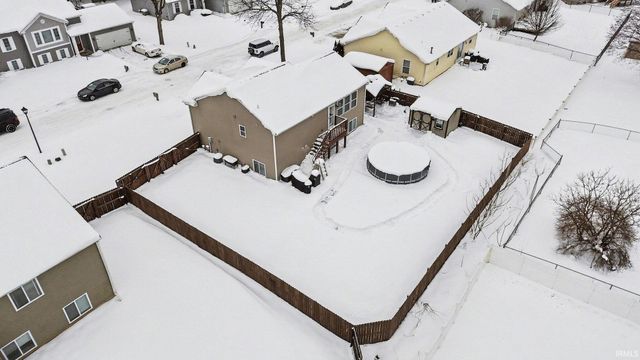 20341 Kiefer Way, South Bend, IN 46637