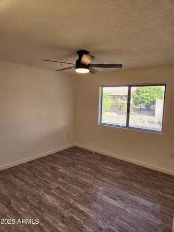 12432 W FIELDSTONE Drive, Sun City West, AZ 85375