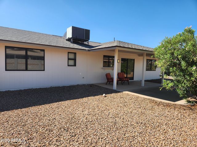 12432 W FIELDSTONE Drive, Sun City West, AZ 85375