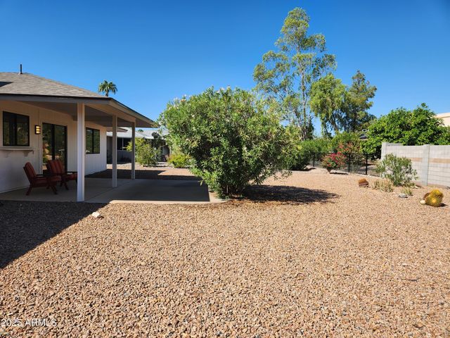 12432 W FIELDSTONE Drive, Sun City West, AZ 85375