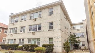 6331 N Fairfield Avenue 102, Chicago, IL 60659