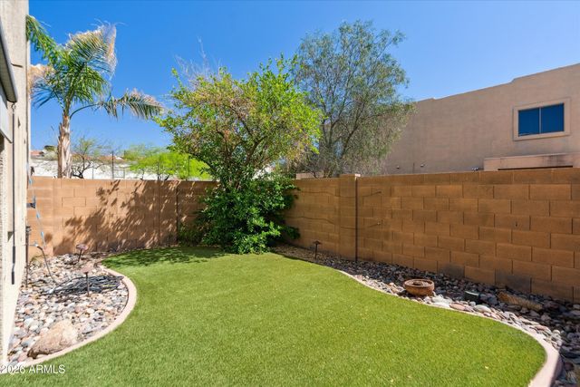 15649 N 29TH Place, Phoenix, AZ 85032