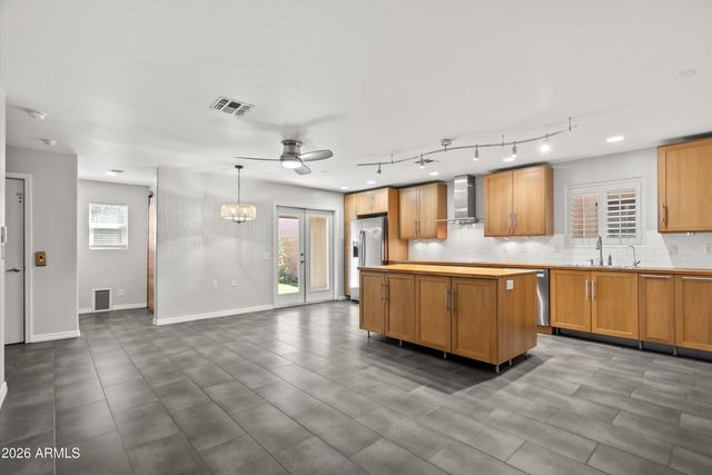 15649 N 29TH Place, Phoenix, AZ 85032