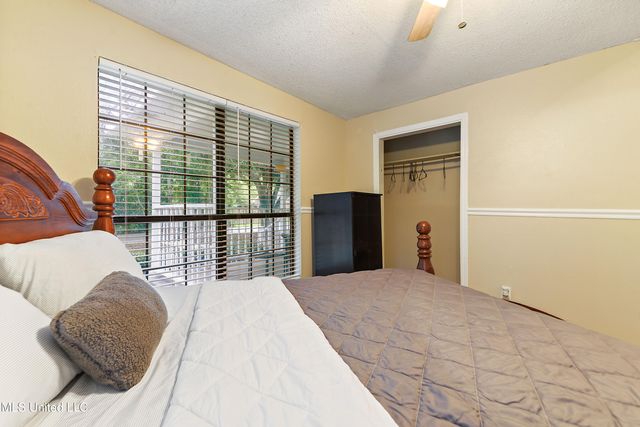 207 Mccaughan Avenue, Long Beach, MS 39560
