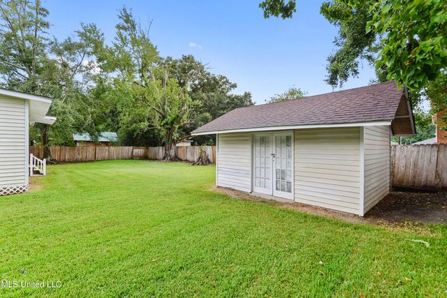 207 Mccaughan Avenue, Long Beach, MS 39560
