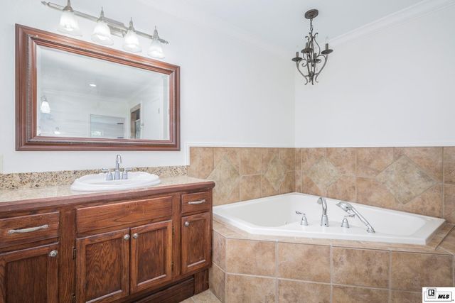 2014 PARGOUD BOULEVARD, Monroe, LA 71201